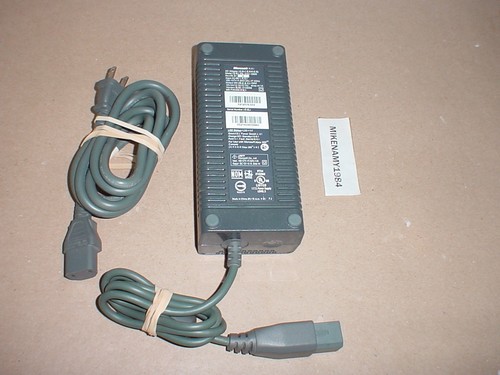 Alimentatore ufficiale